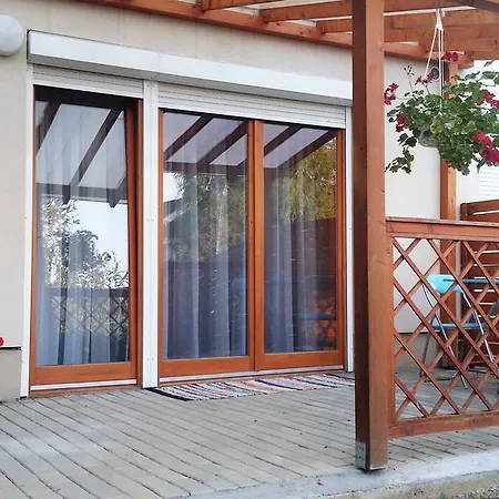 Апартаменты Otthonka Apartman *