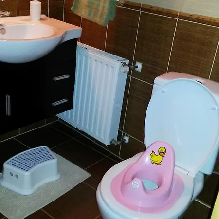Otthonka Apartman Эгер