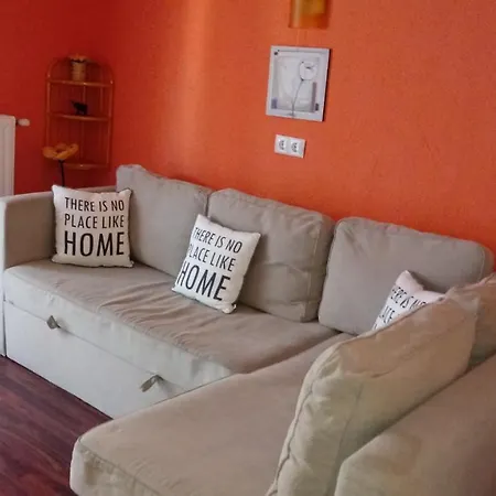 Otthonka Apartman Апартаменты Эгер