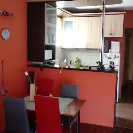 Апартаменты Otthonka Apartman Эгер